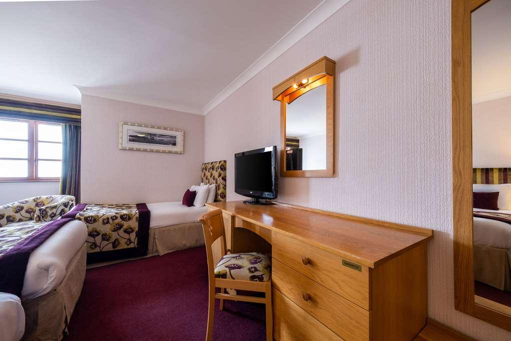 Clarion Collection Hotel Belfast Loughshore Каррікфергус Номер фото
